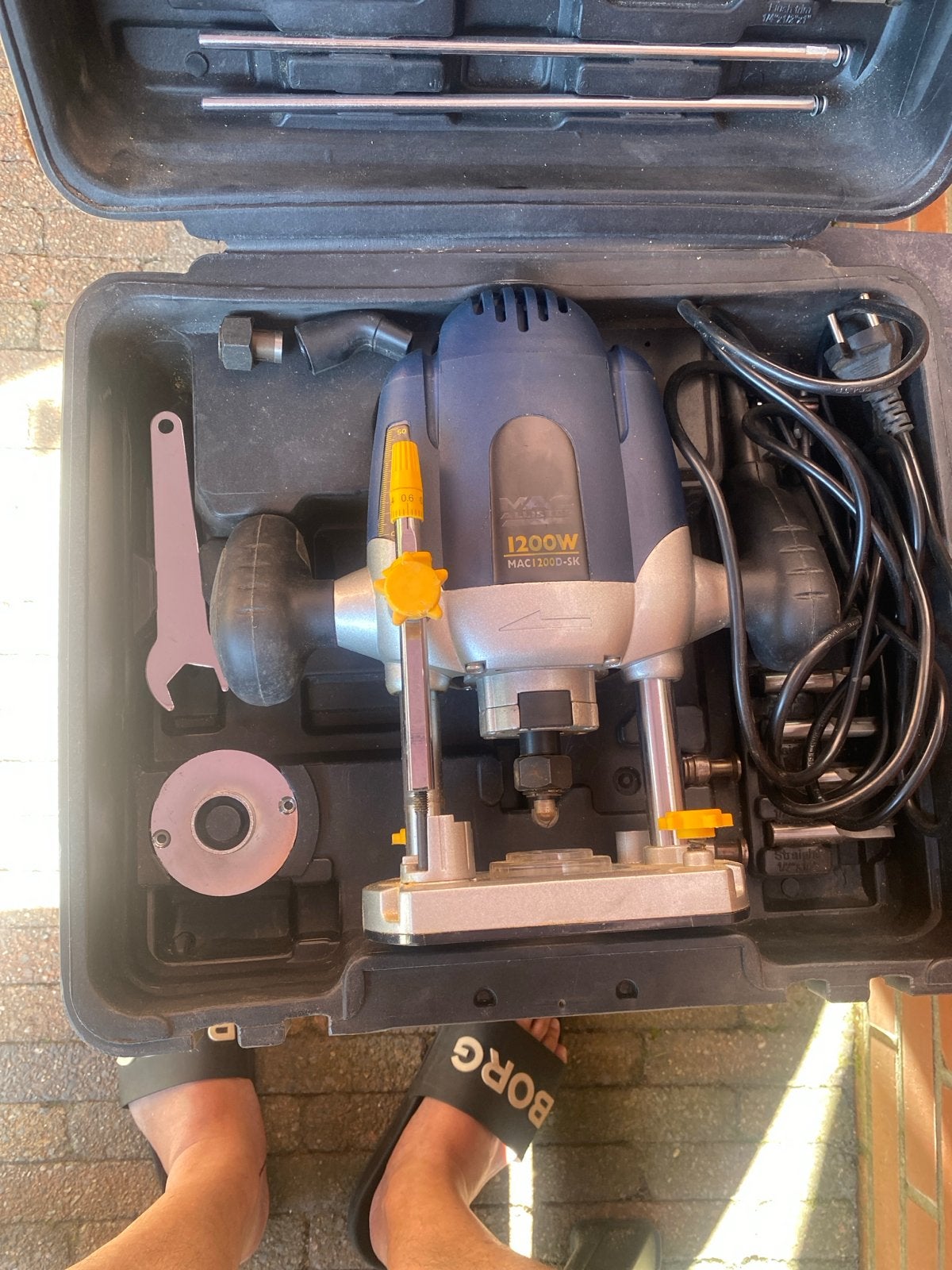 Mac Allister Bovenfrees 1200W met accessoires, Ophalen, Gebruikt, Elektrisch, Bovenfrees