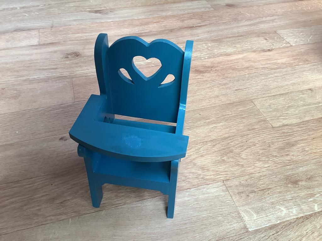 Poppen stoeltje., Ophalen of Verzenden, Zo goed als nieuw, Poppenhuis