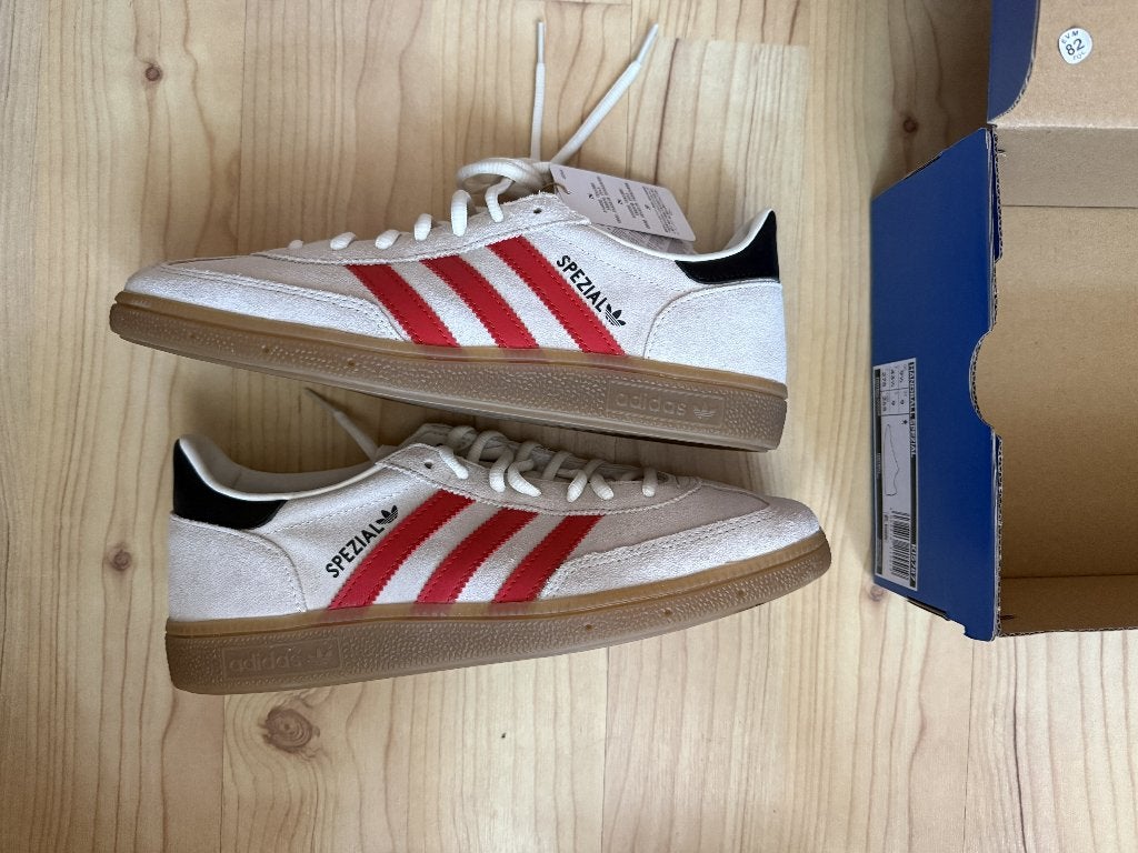 Ajax adidas handball spezial bordeauxrood maat 43, Wit, Nieuw, Ophalen of Verzenden, Sneakers of Gympen