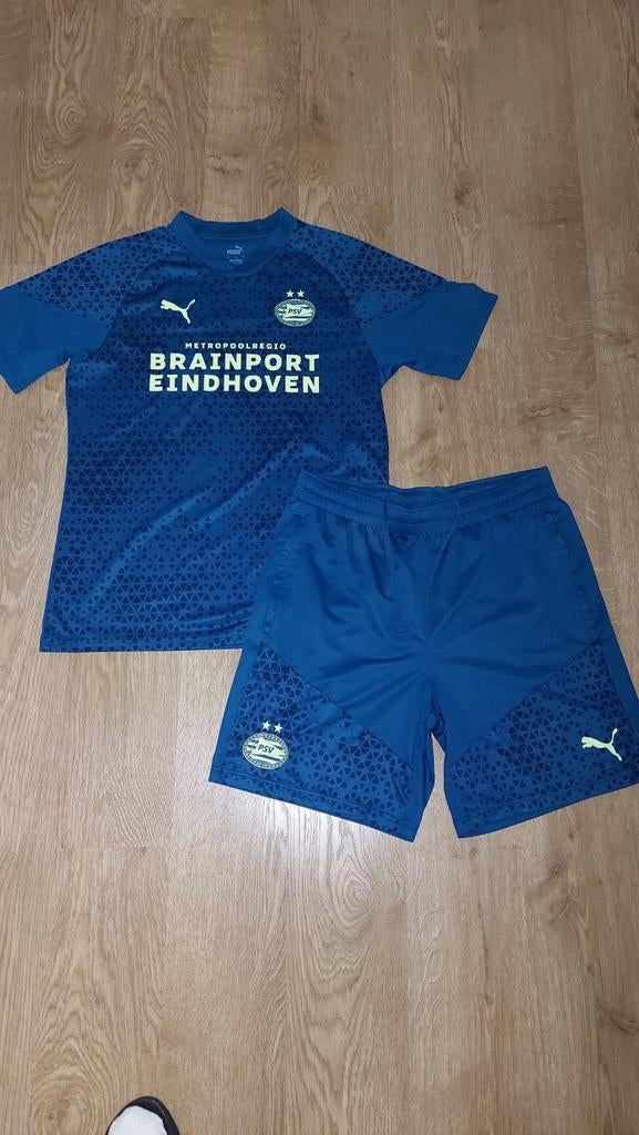 Psv tenue maat L, Sport en Fitness, Voetbal, Maat L, Ophalen of Verzenden, Zo goed als nieuw, Set