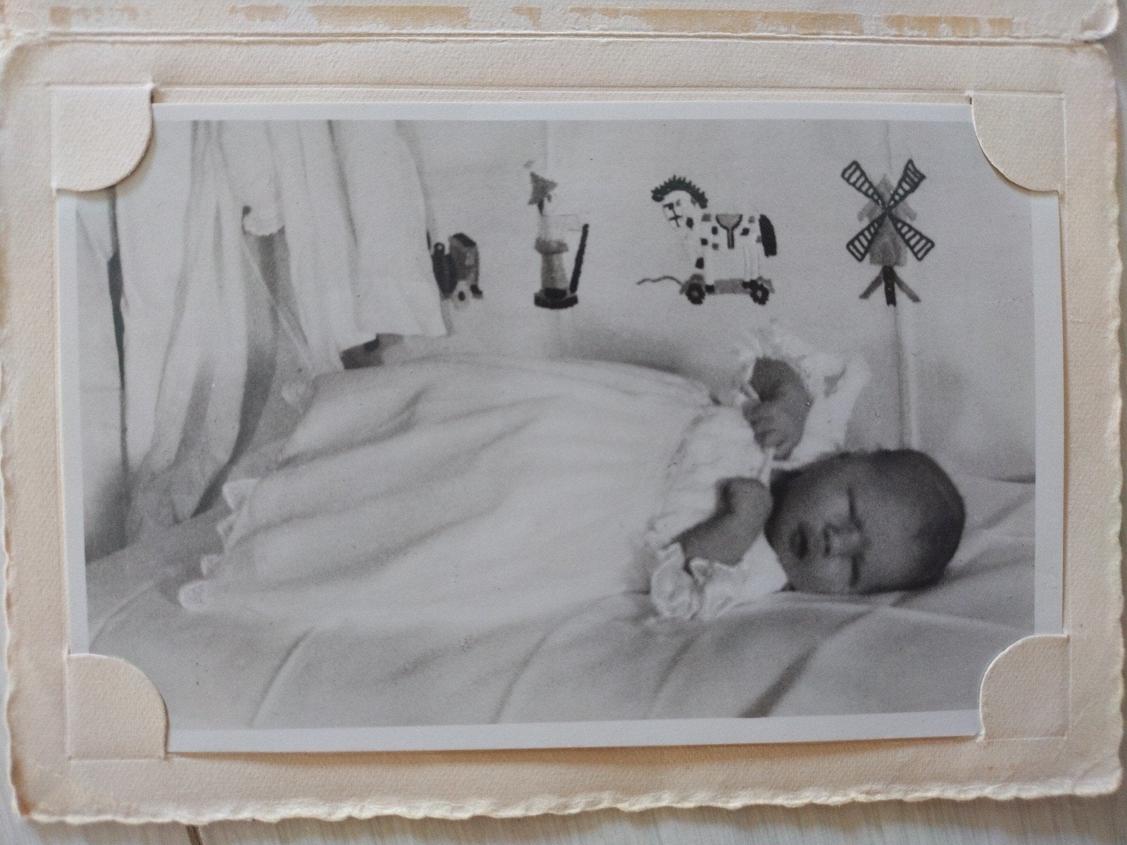Foto prinses Christina 18-2-1947, Ophalen of Verzenden, Gebruikt, Nederland, Kaart, Foto of Prent