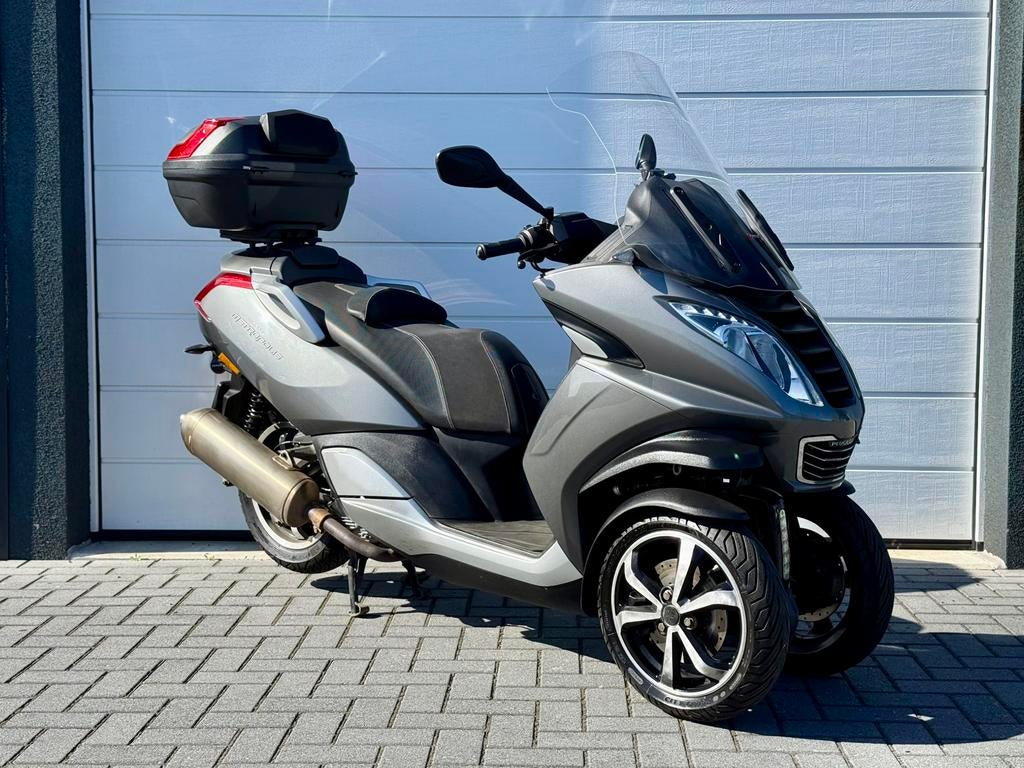 Peugeot Metropolis 400i | 2018 | ABS | 9900km, Motoren, Motoren | Overige merken, Particulier, Scooter, 12 t/m 35 kW, 1 cilinder