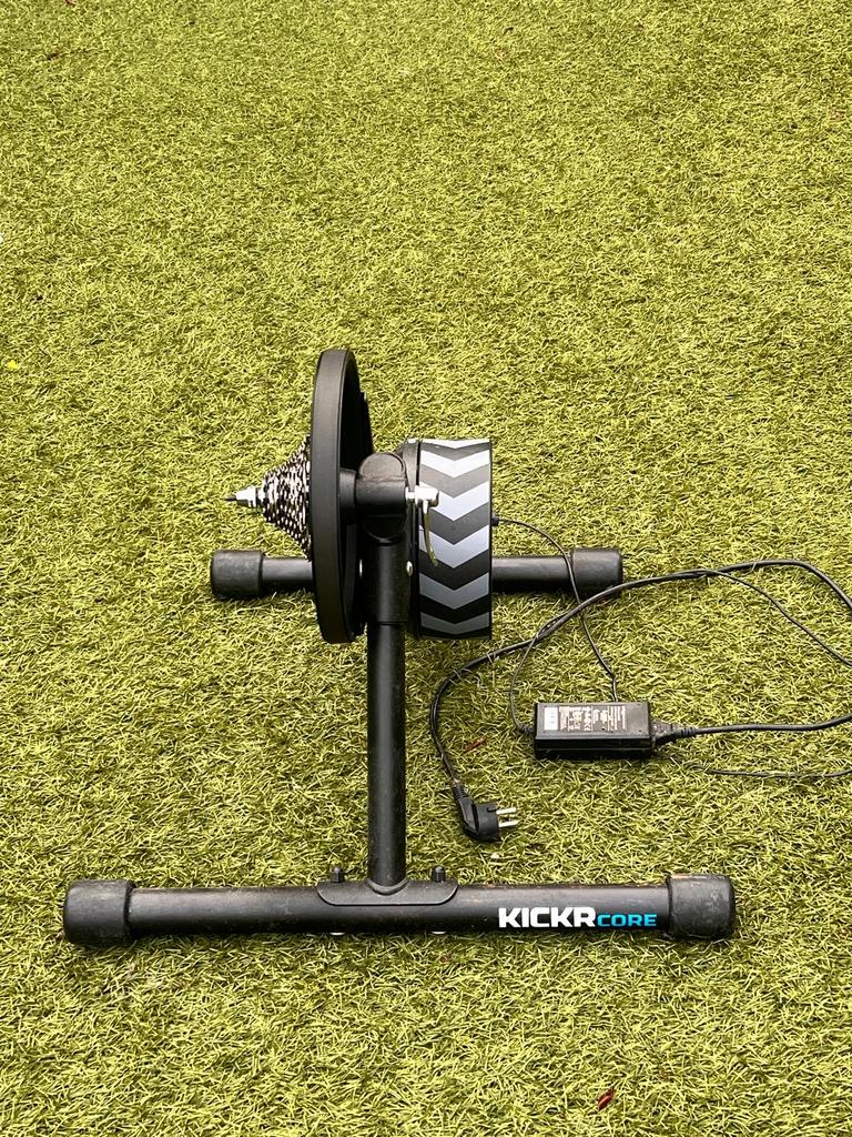 Wahoo Kickr Core Fiets Trainer - Zo goed als nieuw, Ophalen, Zo goed als nieuw, Overige typen