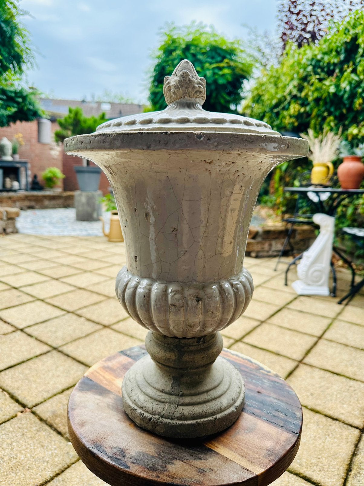 Brocante stenen dekselvaas in Franse stijl, Ophalen, Gebruikt