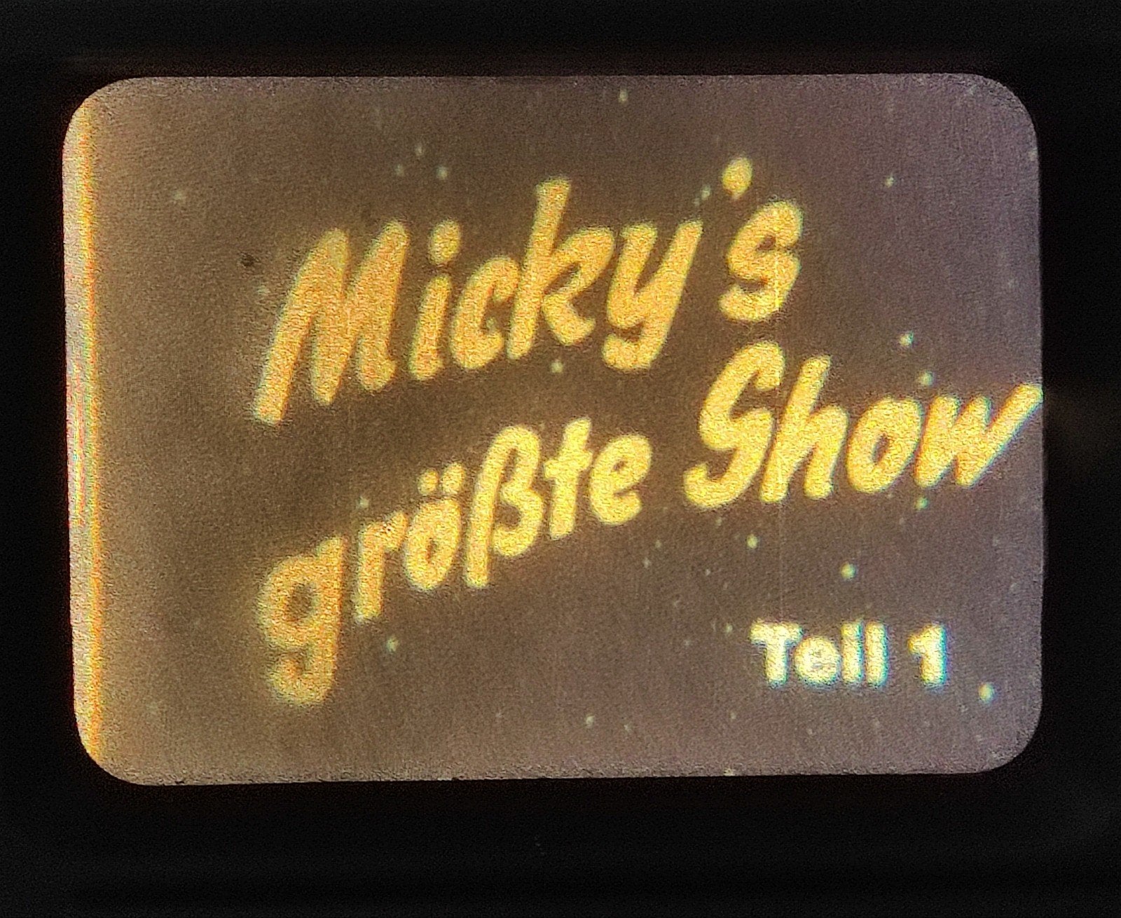 super 8 MICKEY MOUSE GROTE SHOW kleur geluid 180 meter, Audio, Tv en Foto, Filmrollen, Ophalen of Verzenden, 8mm film