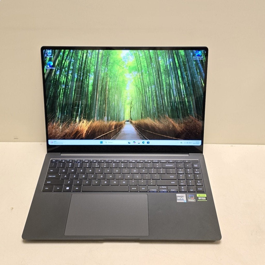 Samsung Galaxy Book 3 Ultra | Core i7  | 1TB SSD (838811)