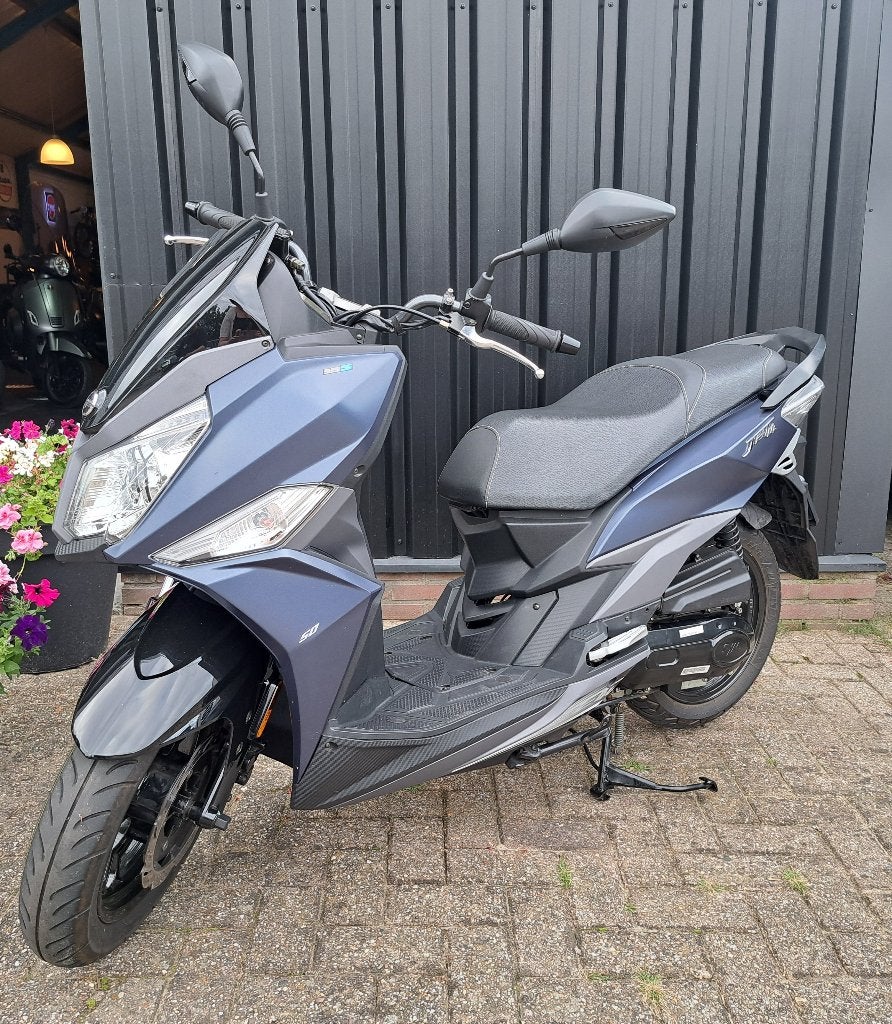Mat blauwe Sym Jet 14 bromscooter, Fietsen en Brommers, Ophalen, Overige modellen, Nieuw, Benzine