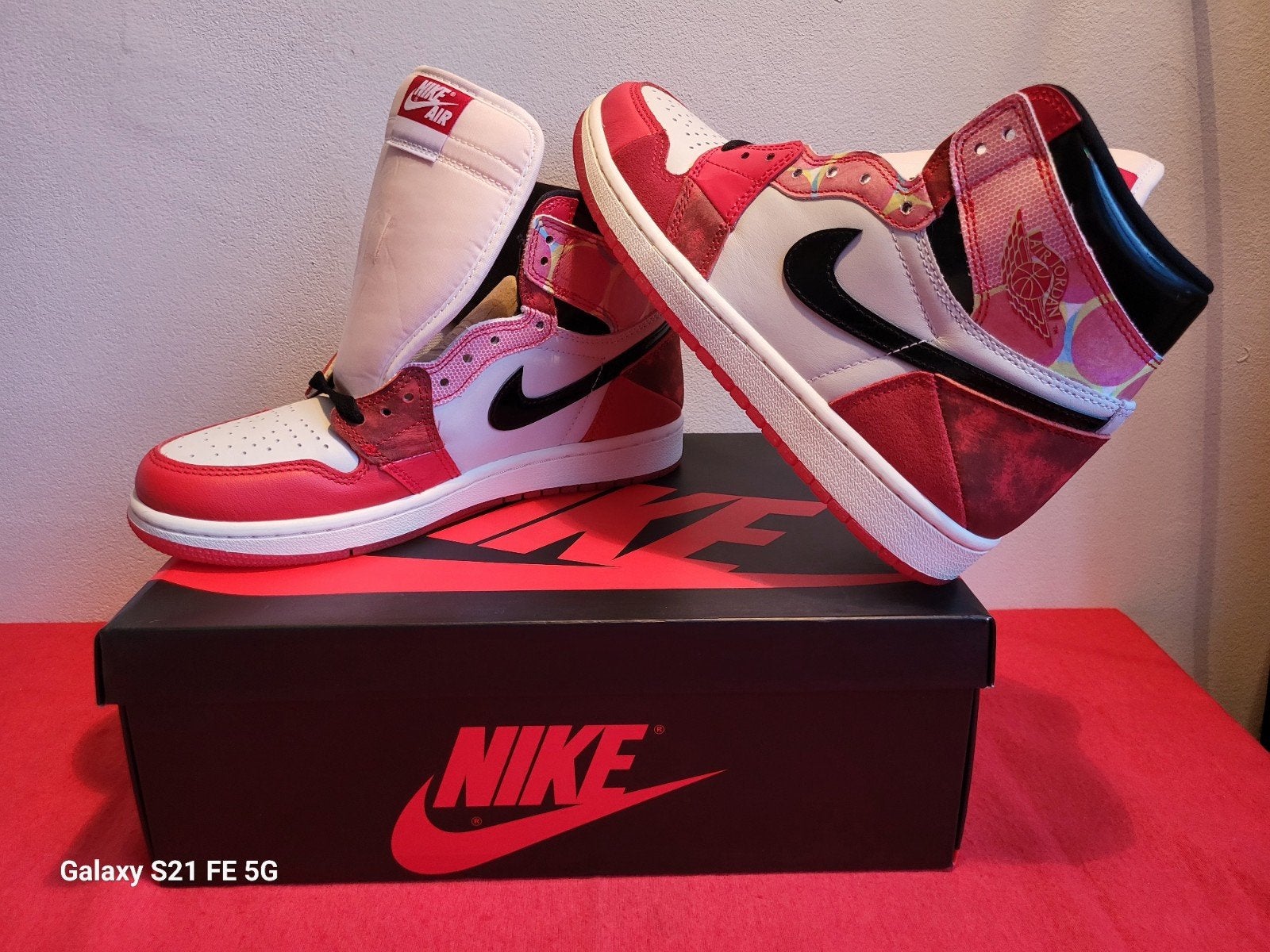 Air Jordan 3 Spider-Verse, Overige kleuren, Nike Jordan, Ophalen of Verzenden, Sneakers of Gympen