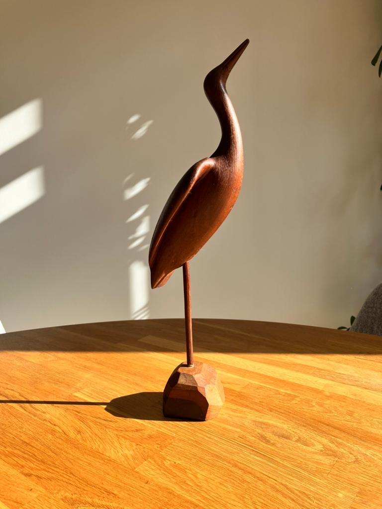 Vintage Houten Vogel Sculptuur - Sierlijke Reiger, Ophalen of Verzenden, Handgemaakt, 20 - 50 cm, Beeld