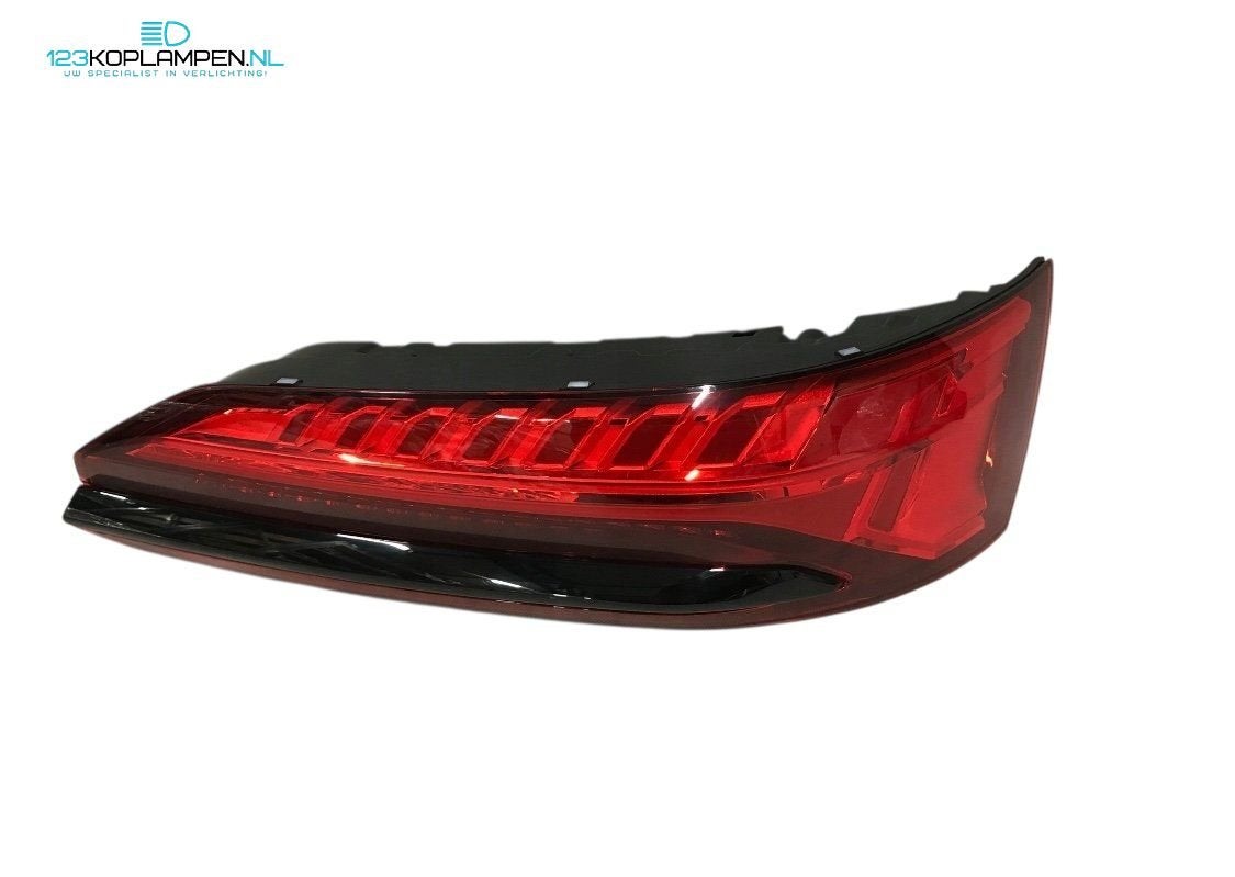 Audi Q7 4M SQ7 Facelift achterlicht rechts LED Basis, Gebruikt, -, Verzenden, Audi