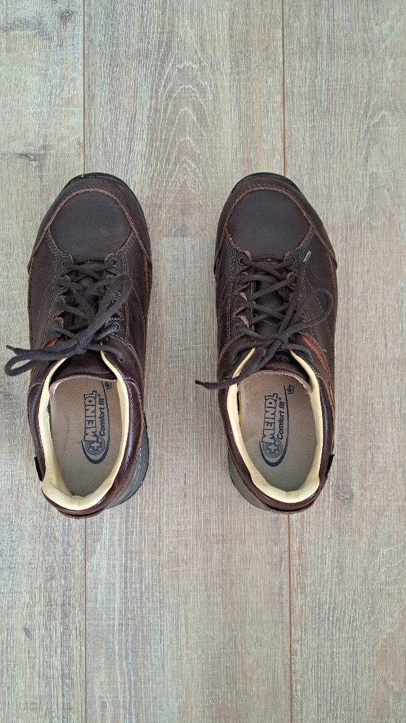 Wandelschoenen, Sport en Fitness, Bergsport en Wandelen, Ophalen, Zo goed als nieuw, Schoenen