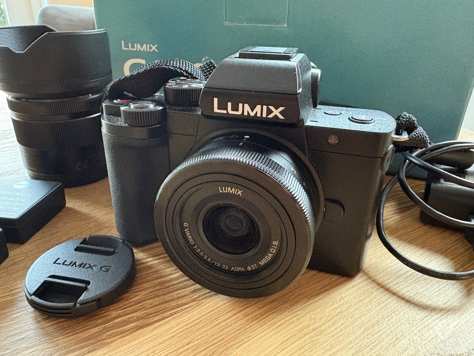 Panasonic Lumix DC-G100W complete set – bijna niet gebruikt, Ophalen, Panasonic, 22 megapixels, Lensdop