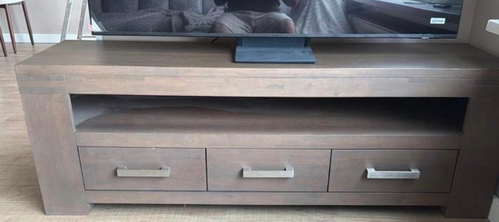 TV kast 160cm - Modern en functioneel, Ophalen, Zo goed als nieuw