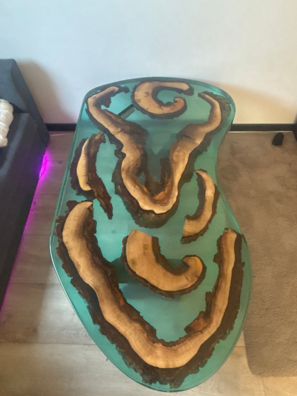 Unieke epoxy riviertafel met houtaccenten, Huis en Inrichting, Ophalen, 50 tot 100 cm, Zo goed als nieuw, 150 tot 200 cm