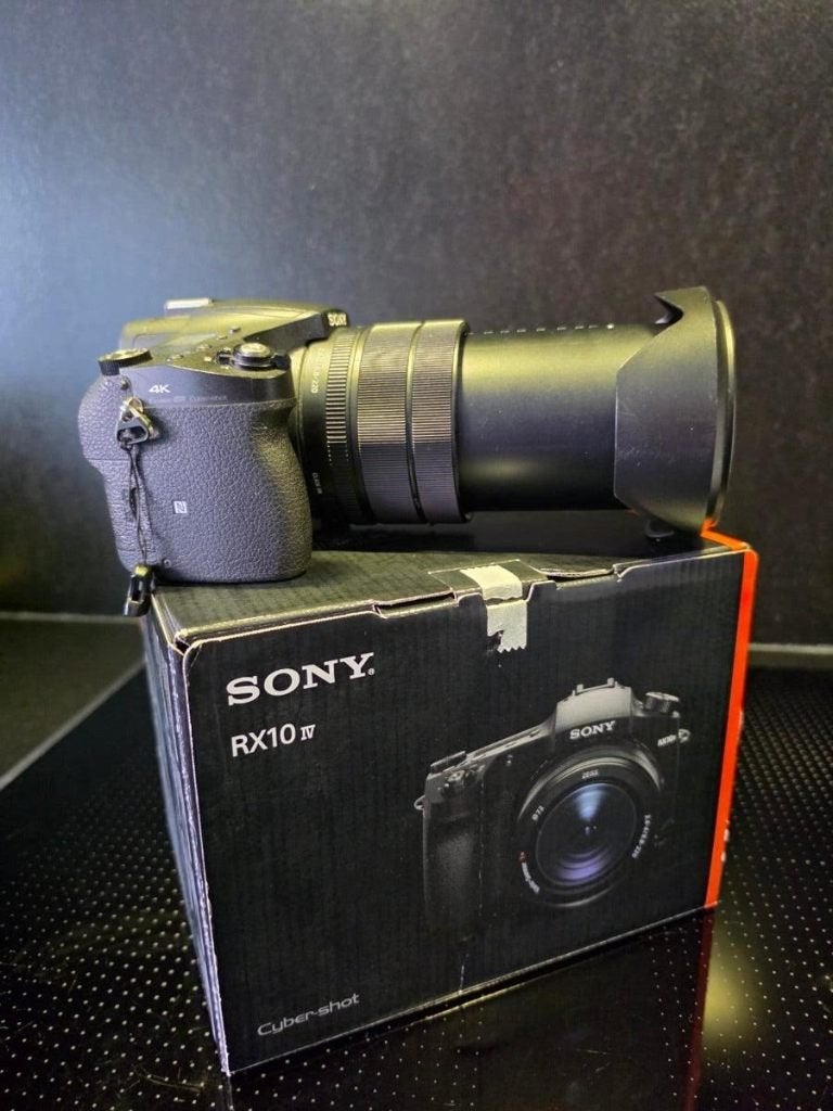 Foto 3 van Zo goed als splinternieuw - Sony RX10 IV Bridgecamera