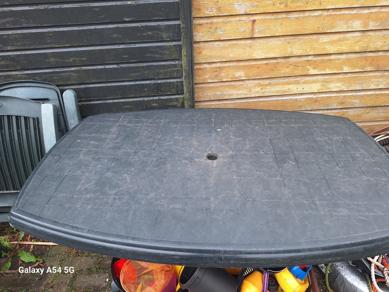 Kunststof tuinset: tafel en 2 stoelen, Tuin en Terras, Tuinsets en Loungesets, Gebruikt, Tuinset, Kunststof, 2 zitplaatsen, Eettafel