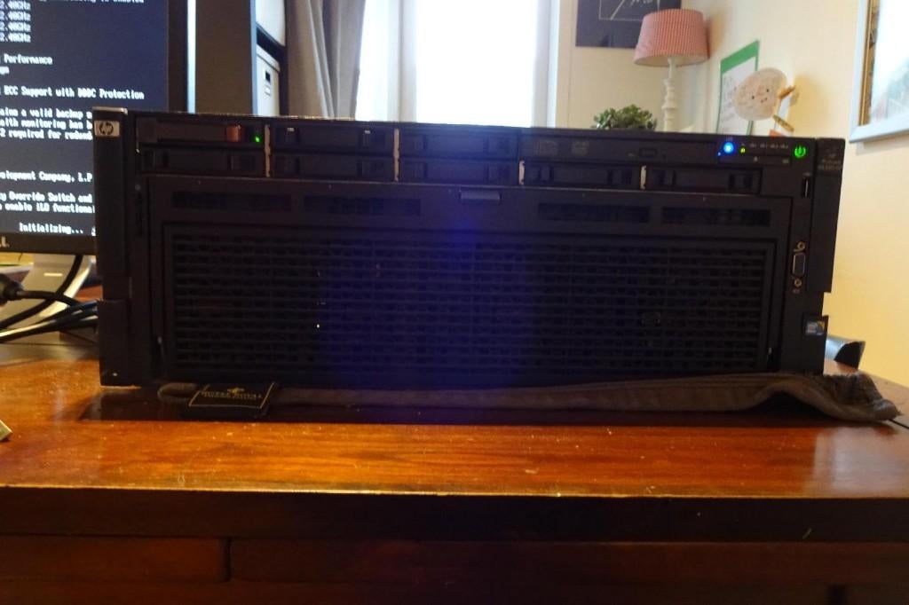 HP DL580G7 128GB RAM, 40 cores/80 threads. veel PCIe, Ophalen, Gebruikt, 2 tot 3 Ghz, Hot swappable onderdelen