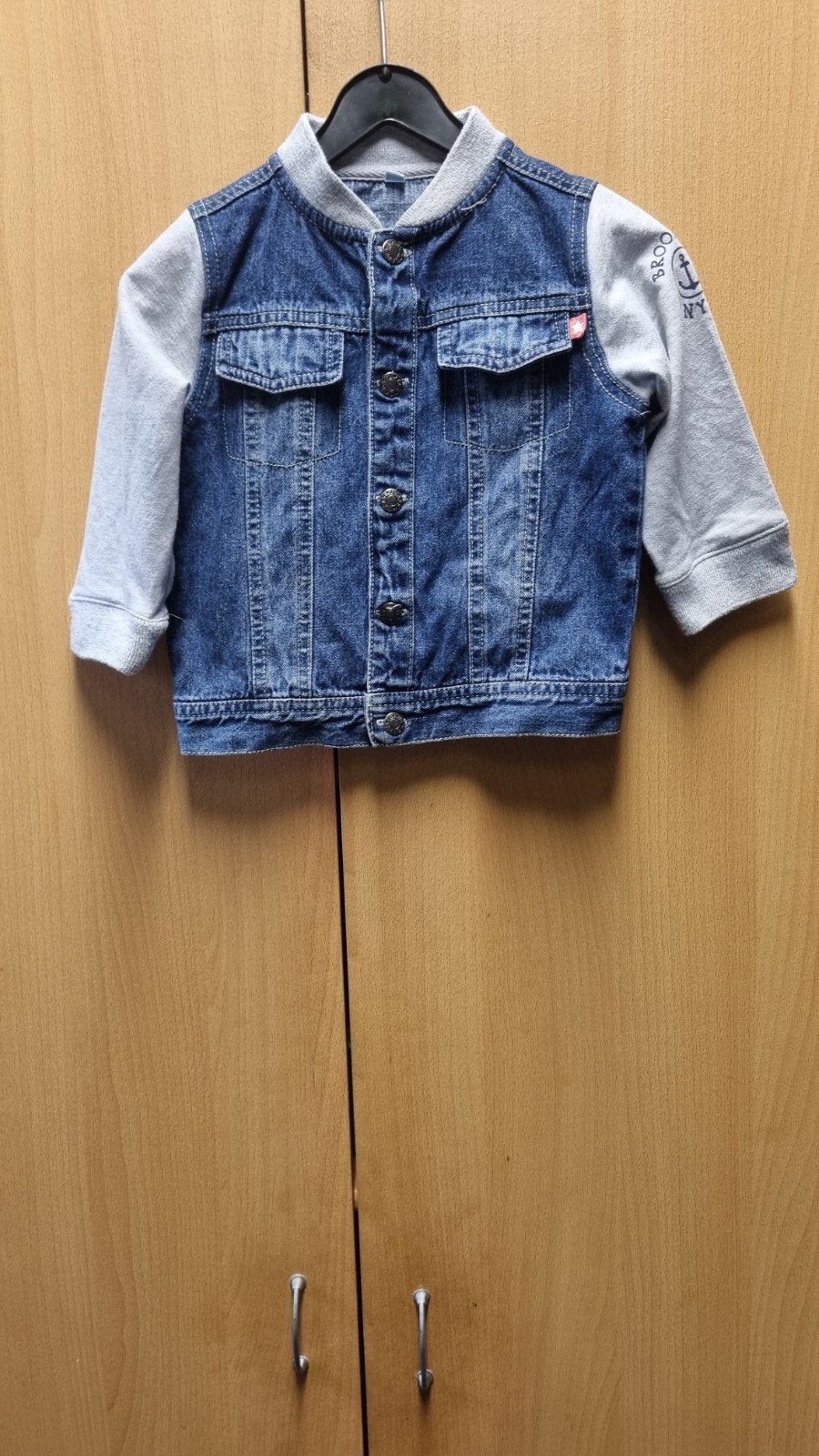 Leuk spijkerjasje maat 86, Kinderen en Baby's, Babykleding | Maat 86, Ophalen of Verzenden, Gebruikt, Jongetje of Meisje, Jasje