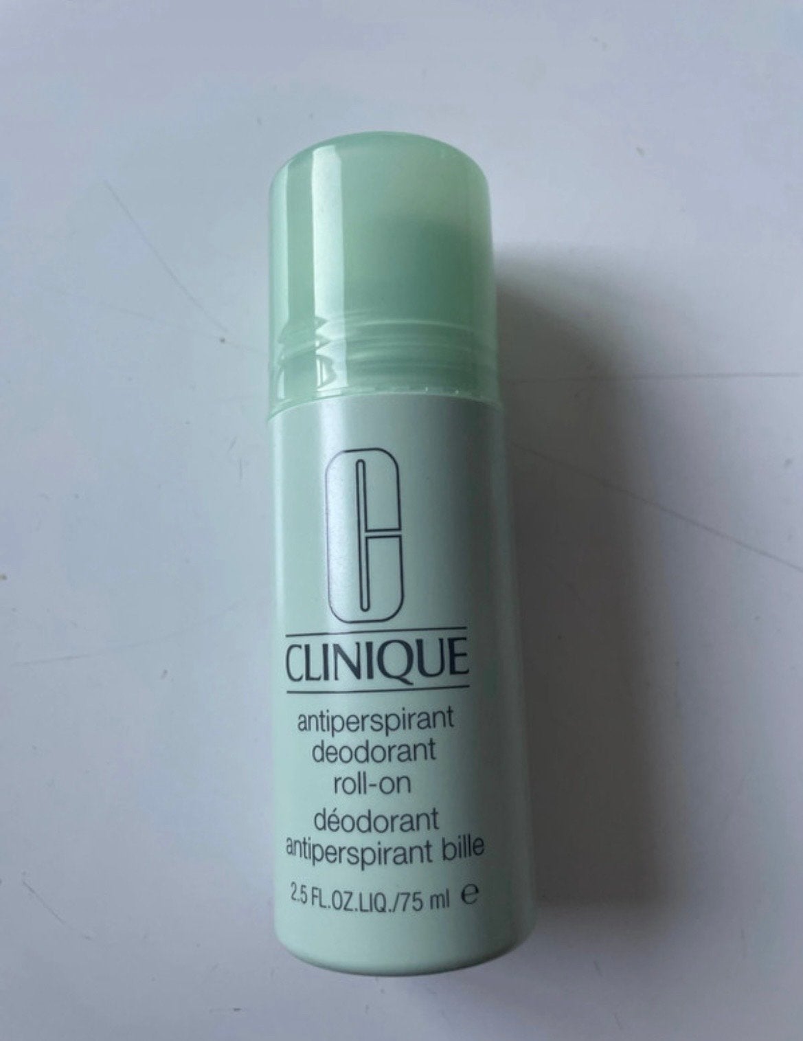 Clinique Antiperspirant Deodorant Roll-On 75 ml - Nieuw, Ophalen of Verzenden, Nieuw, Deodorant of Bodyspray