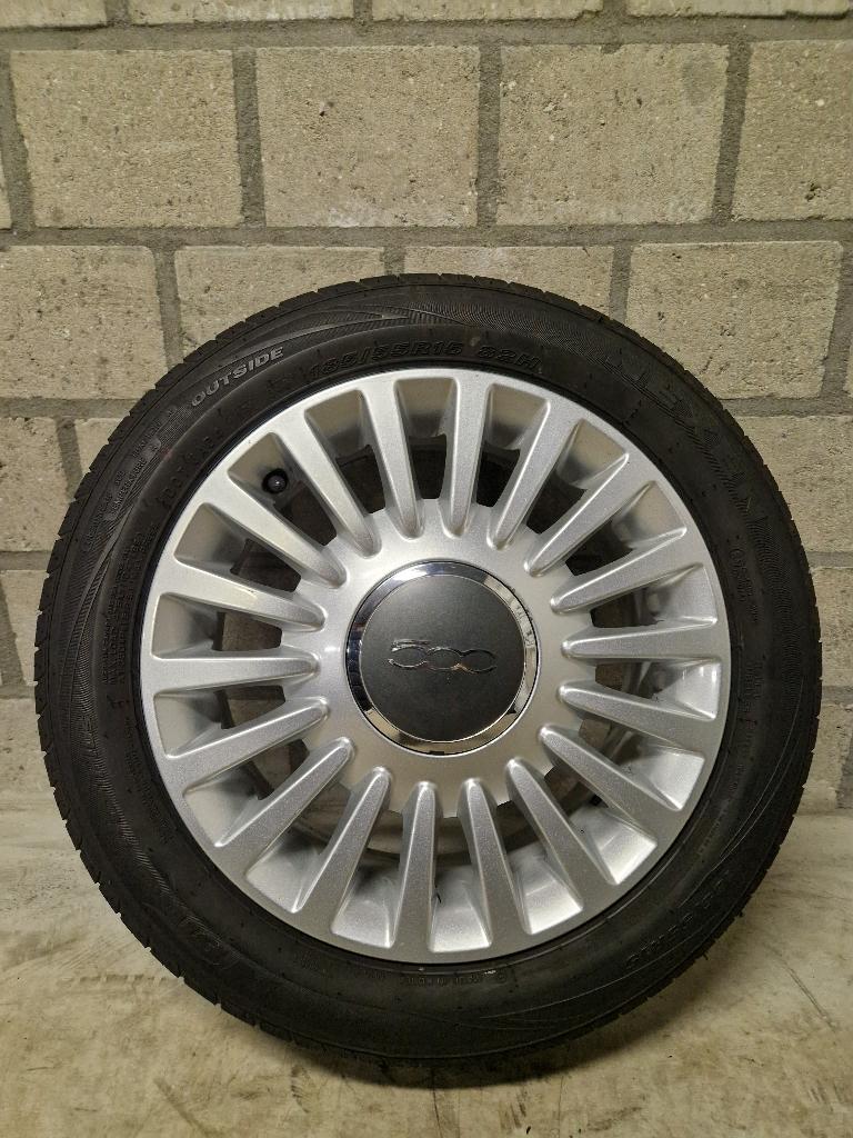 Fiat 500 velgen met banden, Ophalen, Fiat
