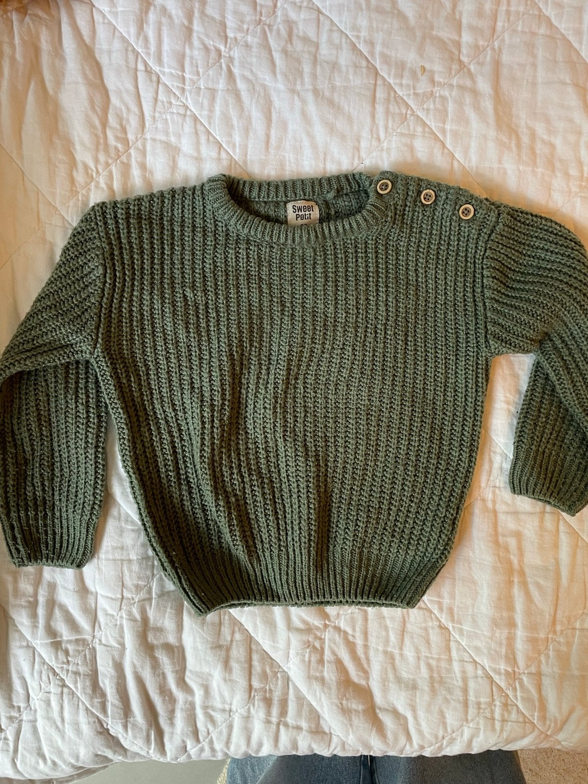 Mooie groene trui van Sweet Petit, maat 98, Kinderen en Baby's, Ophalen, Zo goed als nieuw, Jongen of Meisje, Trui of Vest