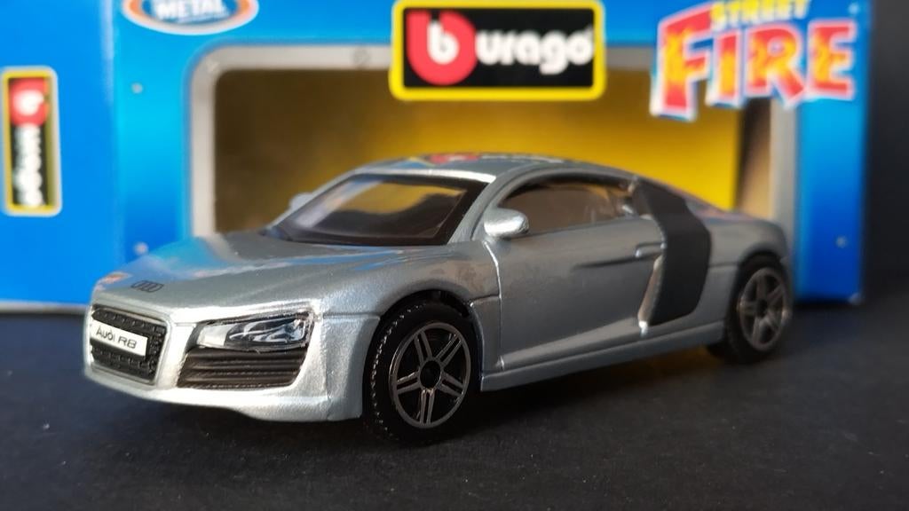 Audi R8 1:43 Bburago Burago Pol, Overige merken, Auto, Verzenden, .