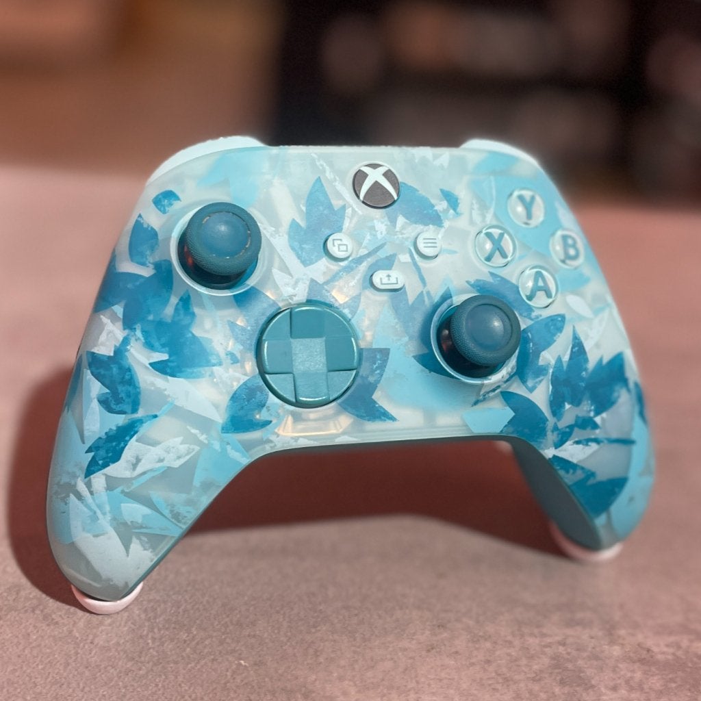 Xbox Controller S/X Series | Ice Breaker Special Edition |, Microsoft, Gebruikt, Support@microsoft.com, Microsoft Corporation
One Microsoft Way
Redmond, WA 98052-6399
USA