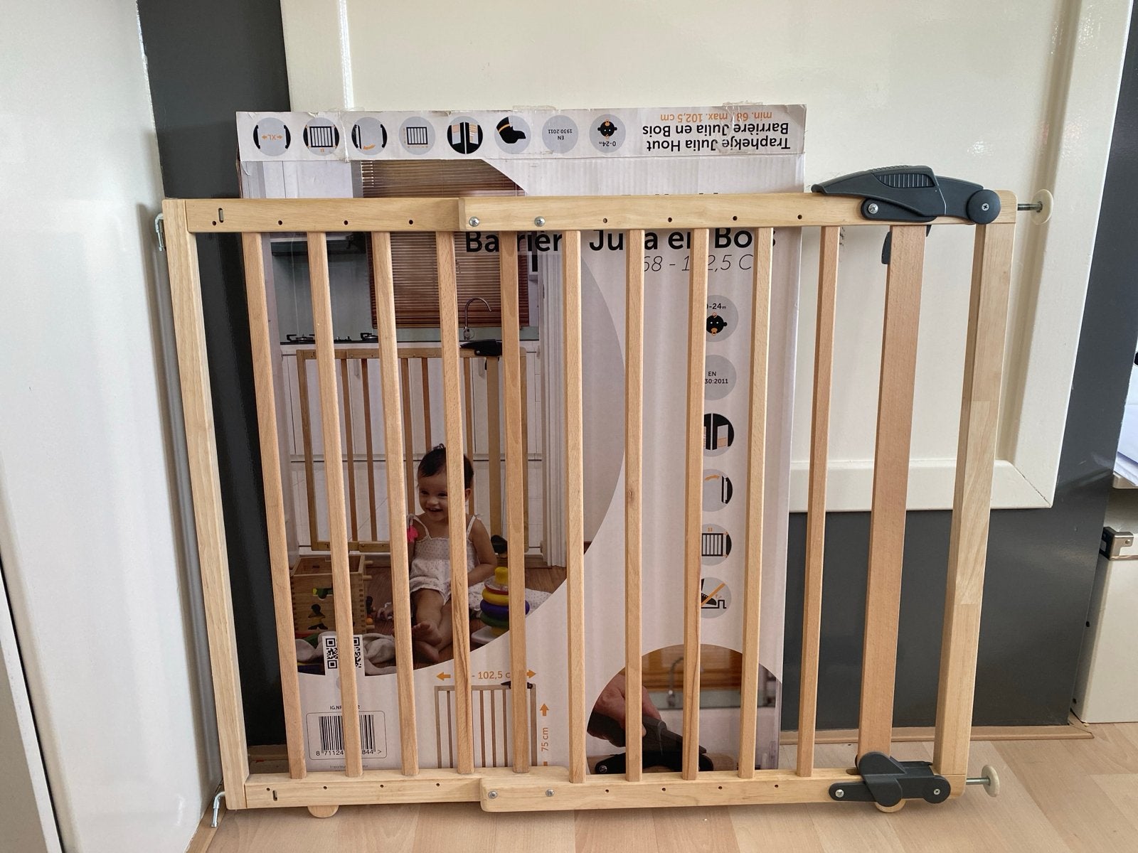 Trappekje Julia Hout - Veiligheid voor Kinderen, Kinderen en Baby's, Ophalen, 100 tot 115 cm, Zo goed als nieuw, Klemhekje