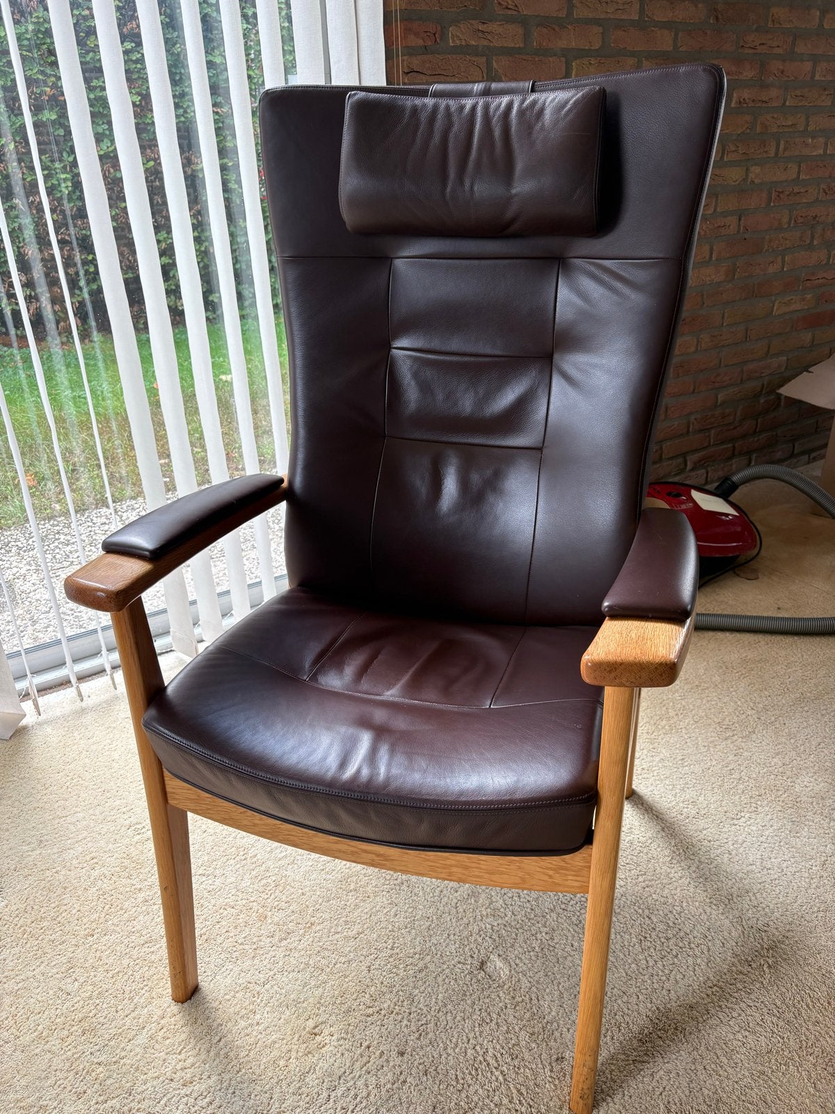 2 Farstrup fauteuil Bruin leer en hout. Verstelbare leuning, Gebruikt, 75 tot 100 cm, Ophalen of Verzenden, 50 tot 75 cm