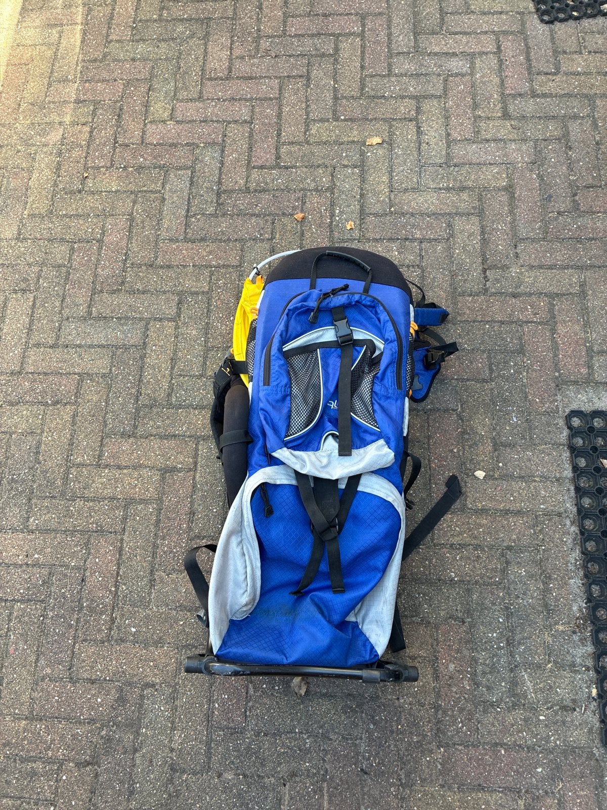 Kinderdrager rugzak - Ideaal voor wandelingen, Gebruikt, Rug, Draagzak, Ophalen