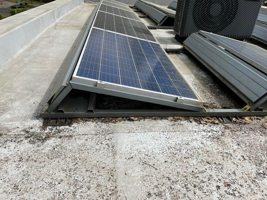 Complete set van 18  zonnepanelen., Ophalen, Gebruikt, Compleet systeem