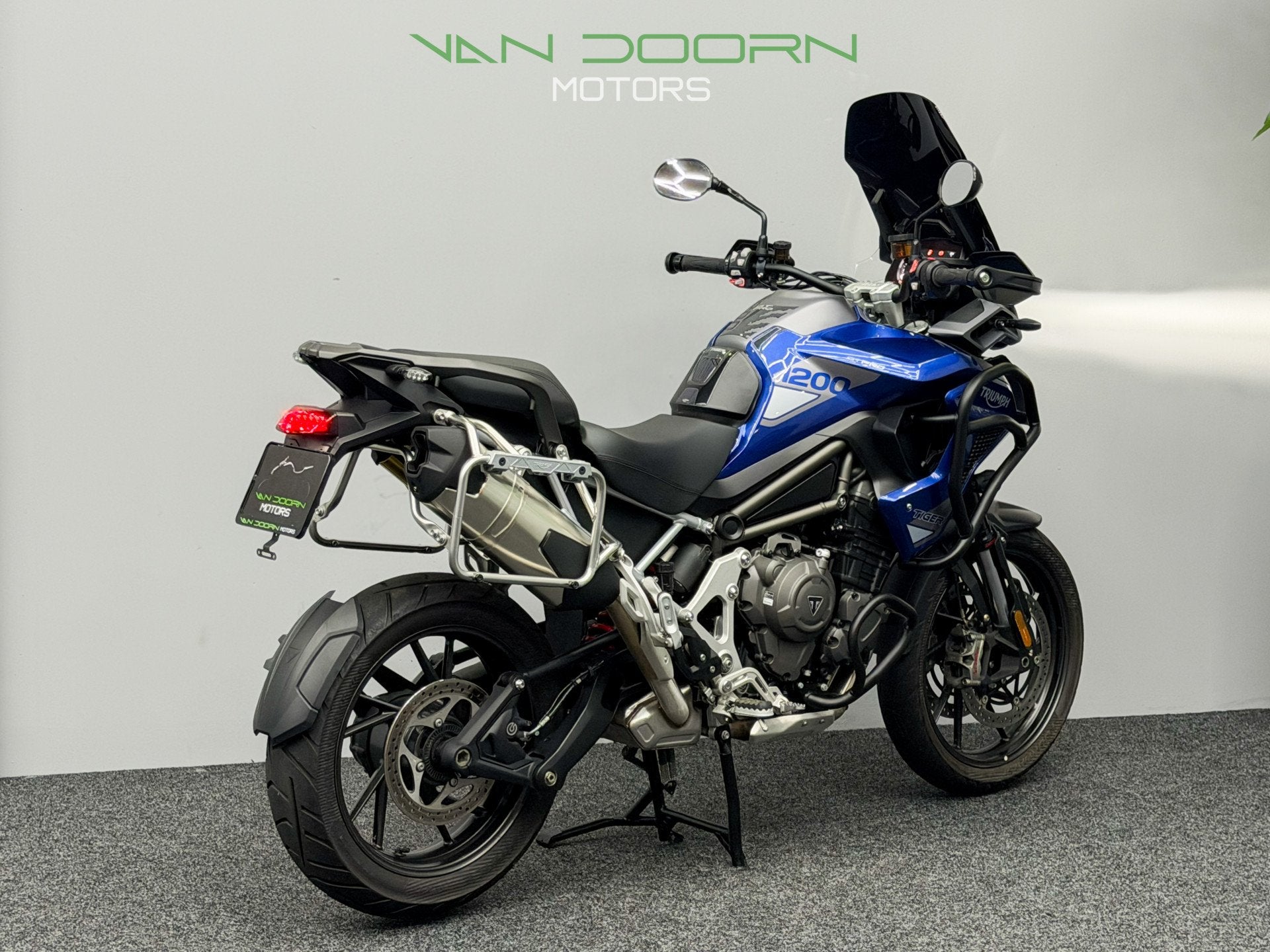 Triumph Tiger 1200 GT Pro | Valbeugels | Verstralers | 2024, 1160 cc, Info@vandoornmotors.nl, Kraaivenstraat 23-5
5048AB  TILBURG, NL