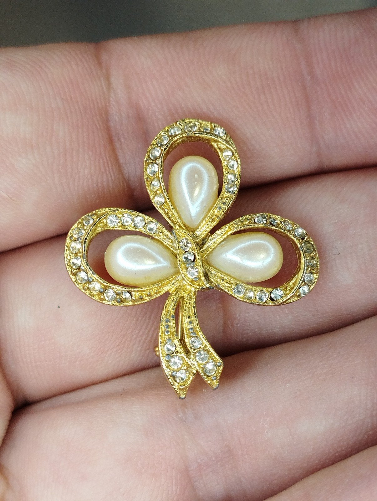 Prachtige vintage broche, Ophalen of Verzenden, Zo goed als nieuw, Zilver, Overige materialen