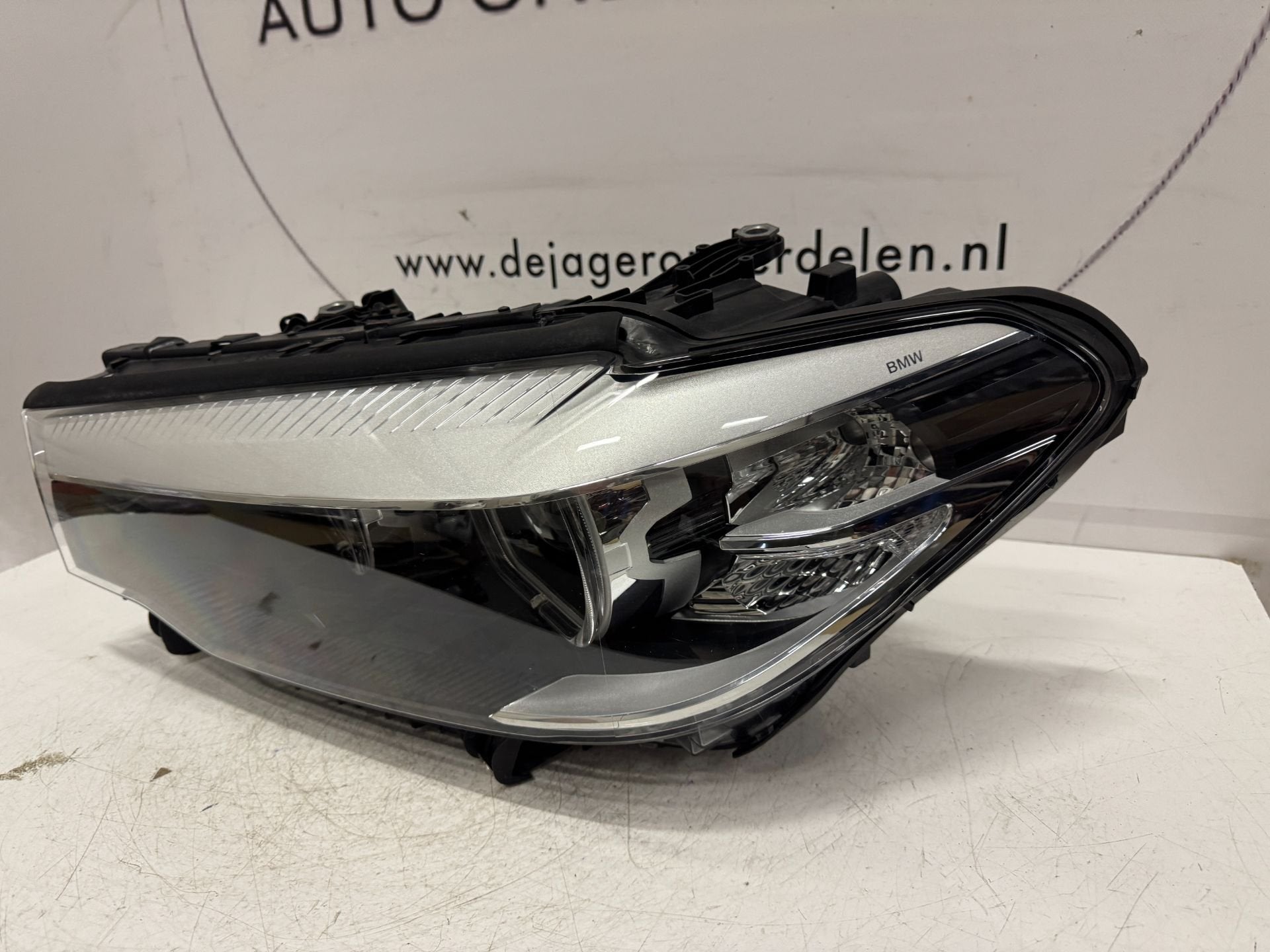 BMW G30 G31 5 SERIE LED KOPLAMP LINKS 7439199-01, Auto-onderdelen, Verlichting, Petuelring 130
80788  Munich, DE, Gebruikt, Info@bmw.de