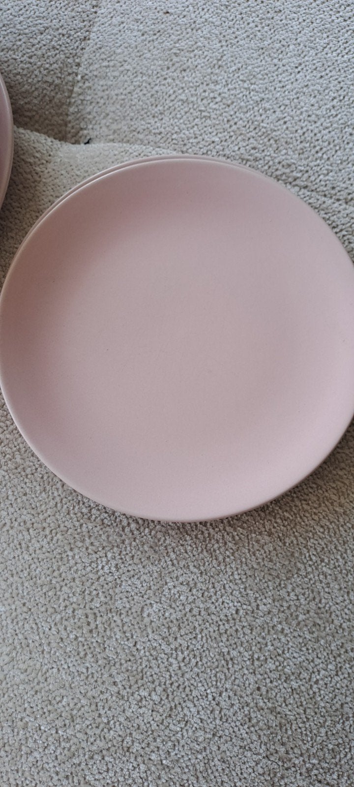 2 roze ontbijtborden van IKEA, Huis en Inrichting, Ophalen of Verzenden, Zo goed als nieuw, IKEA, Bord(en)