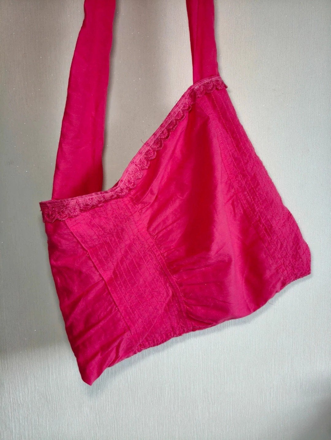 Roze schoudertasje met kanten details, Ophalen of Verzenden, Gebruikt, Roze, Schoudertasje