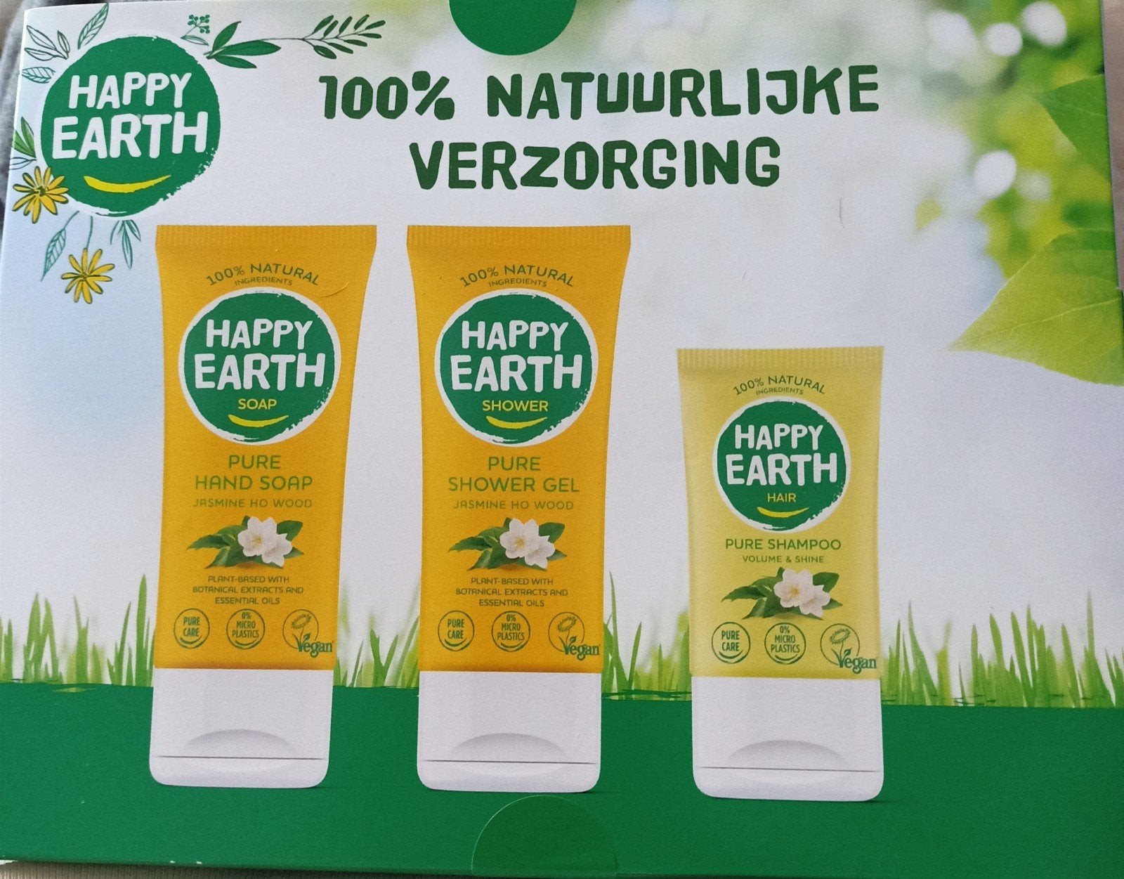 2x Happy Earth Verzorgingsset: Handzeep, Douchegel, Shampoo, Ophalen of Verzenden, Nieuw, Overige typen