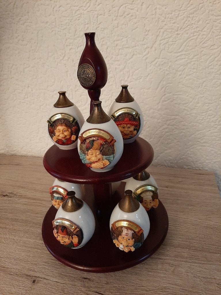 laven efteling carroussel met 8 porseleinen eieren, Verzamelen, Efteling, Ophalen of Verzenden, Zo goed als nieuw, Beeldje of Poppetje
