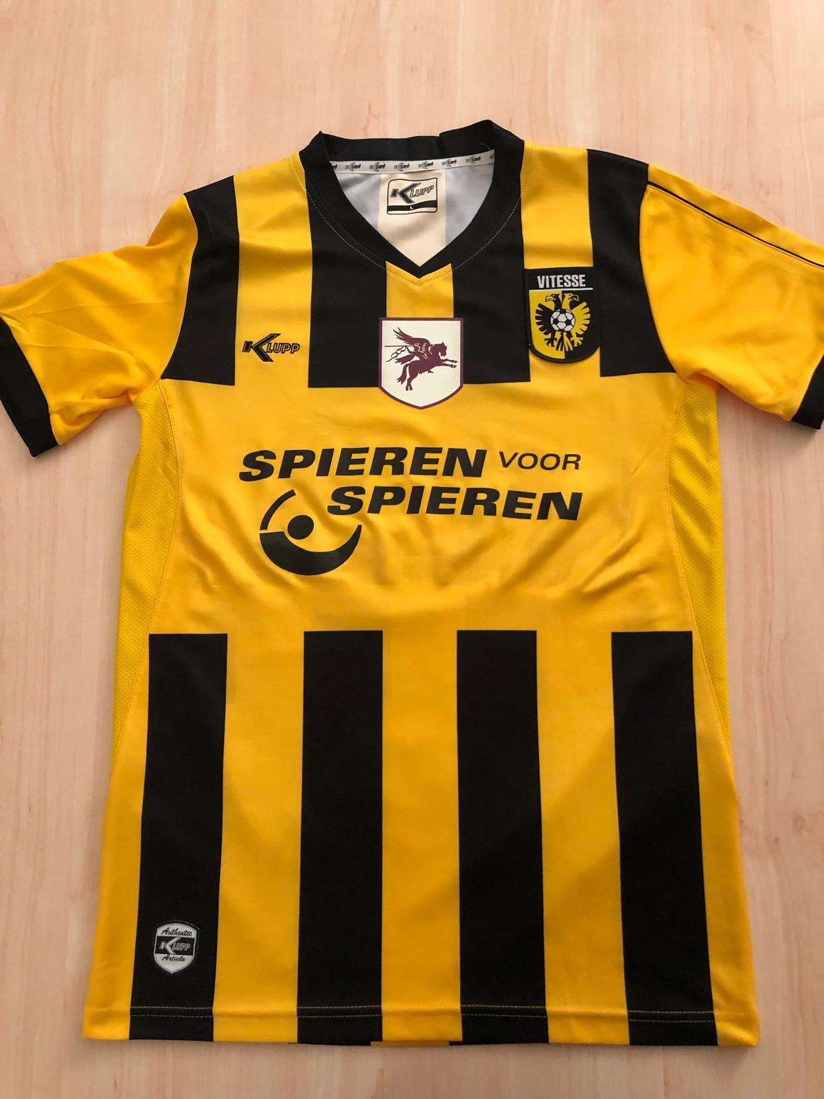 Gezocht Airborne shirt 2011-2012 vitesse shirt, Ophalen of Verzenden, Zo goed als nieuw, Vitesse, Shirt