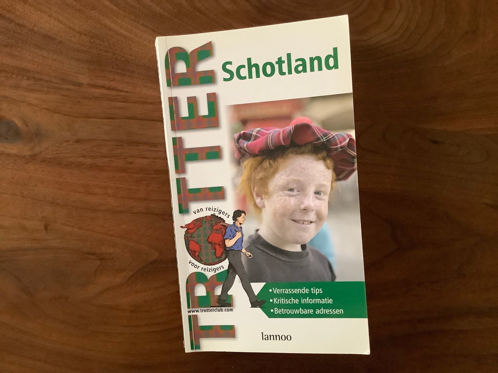 Schotland 360pg NL reisgids Trotter oa Edinburgh lochs, Ophalen of Verzenden