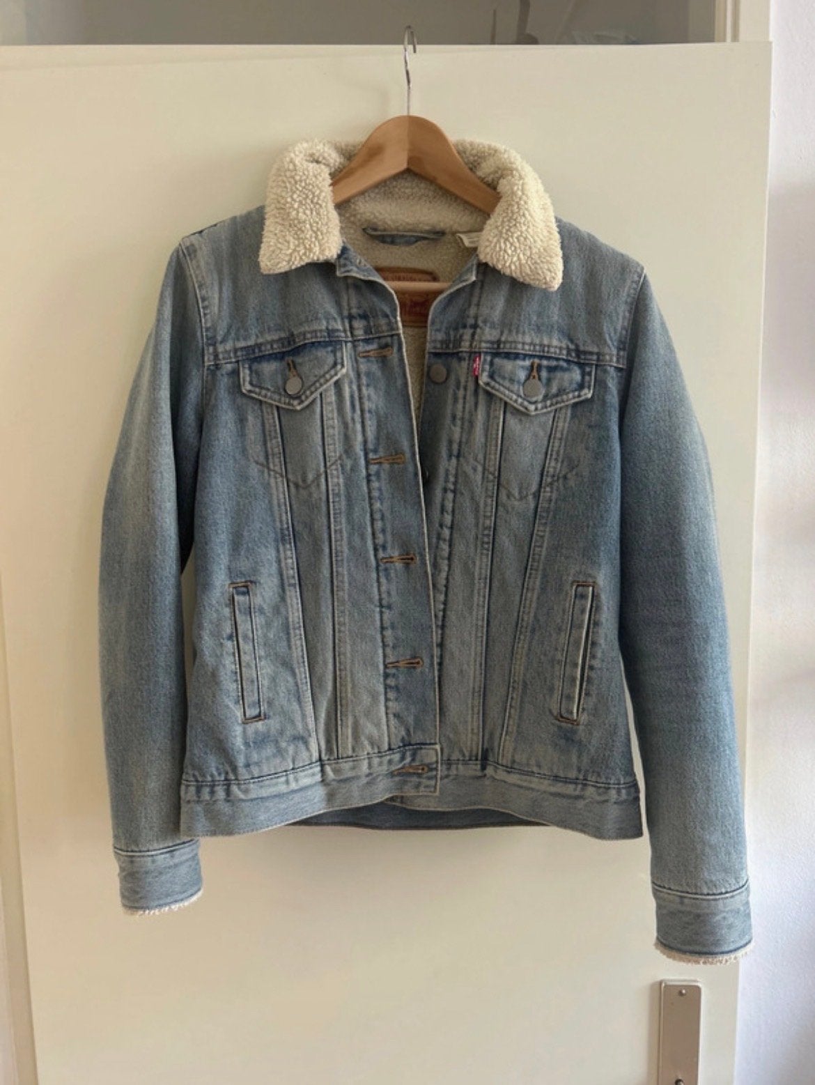 Levi's Sherpa Trucker Jacket - Maat XS, Ophalen of Verzenden, Zo goed als nieuw, Maat 34 (XS) of kleiner, Blauw