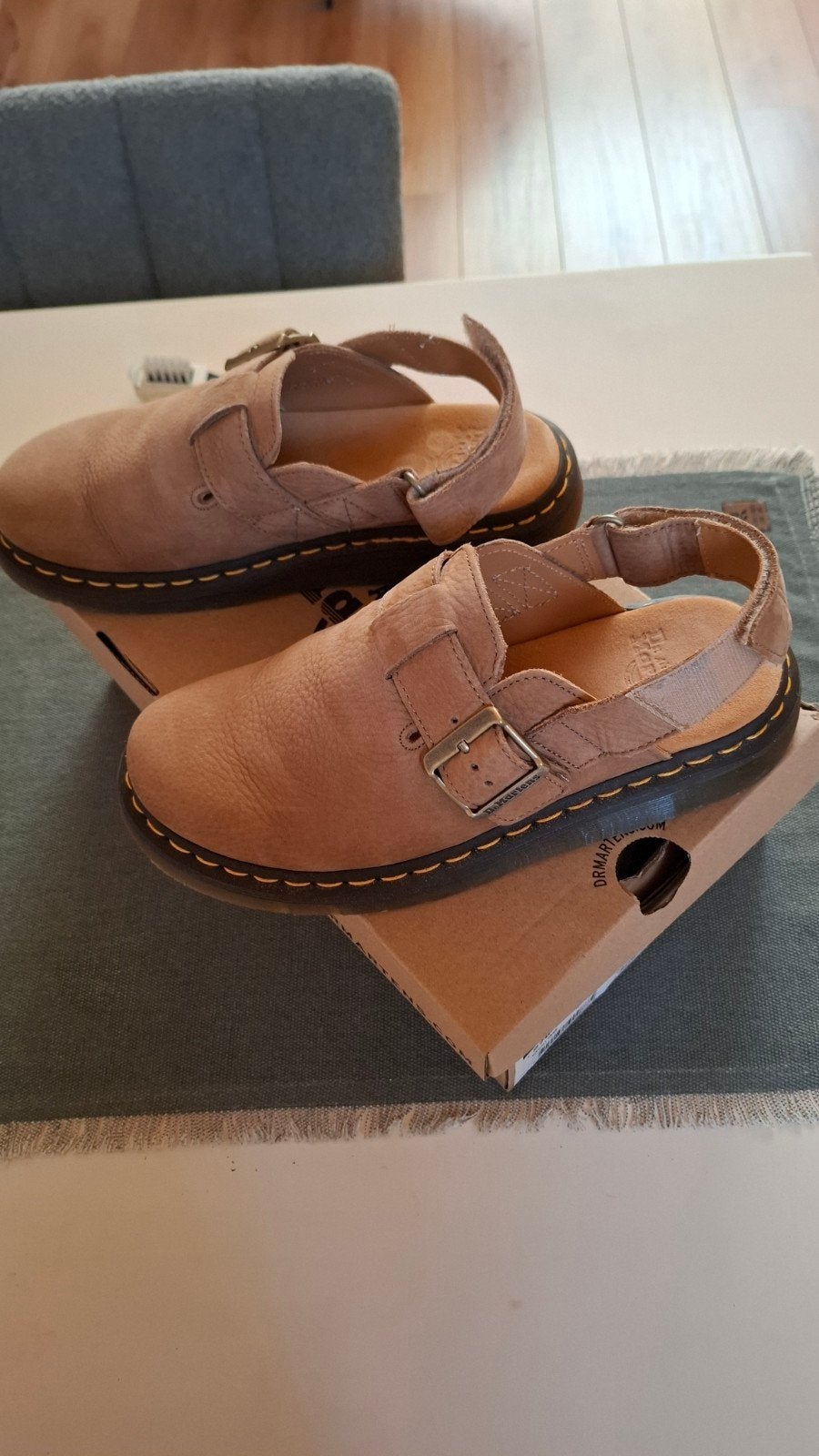 Dr Martens schoenen, maat 39, Kleding | Dames, Schoenen, Bruin, Verzenden, Instappers, Dr. Martens