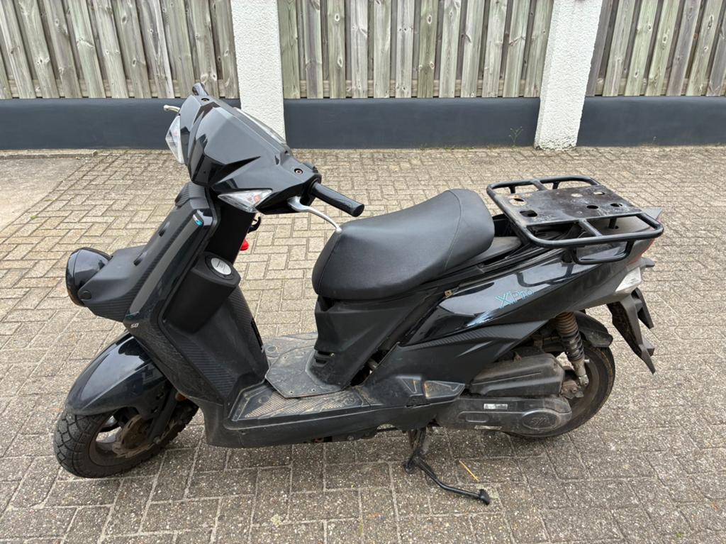 Sym X-pro Xpro defecte bezorgscooter 2022 delivery, Ophalen, Maximaal 45 km/u, Zo goed als nieuw, Benzine
