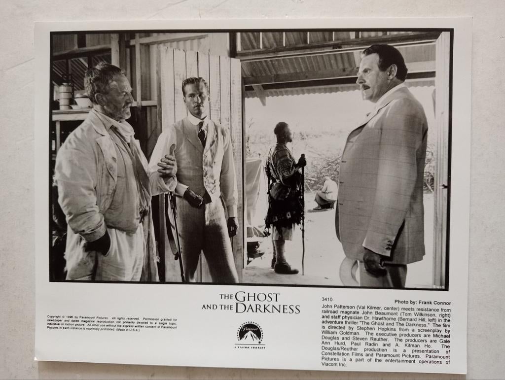 Vintage persfoto The Ghost and the Darkness (1996), Ophalen of Verzenden, 1980 tot heden, Zo goed als nieuw, Overige onderwerpen