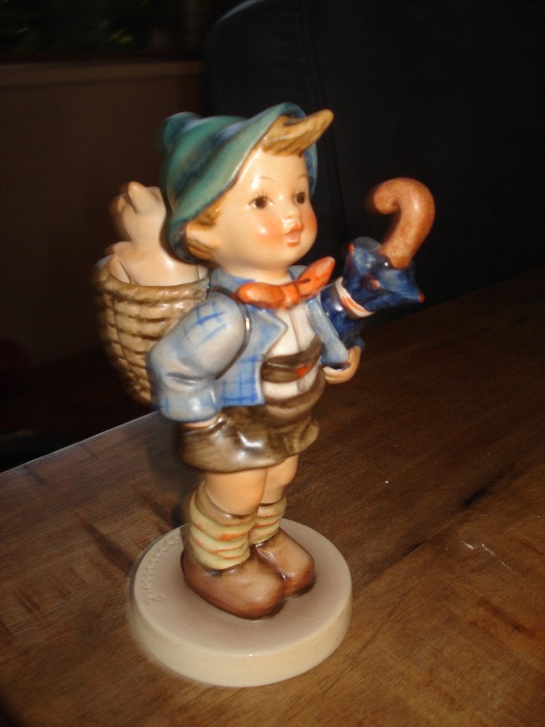 HUMMEL NR. 198  HOME FROM MARKET, Ophalen of Verzenden, Zo goed als nieuw, Hummel