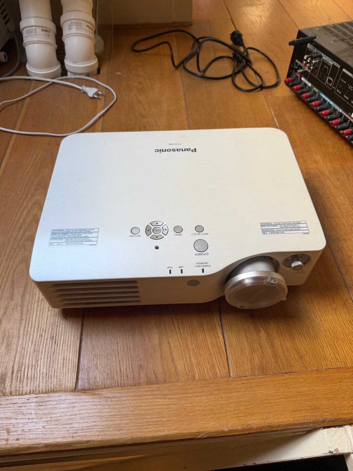 Panasonic PT-AX100E Beamer Projector, Ophalen of Verzenden, Gebruikt, LCD, HD (720)