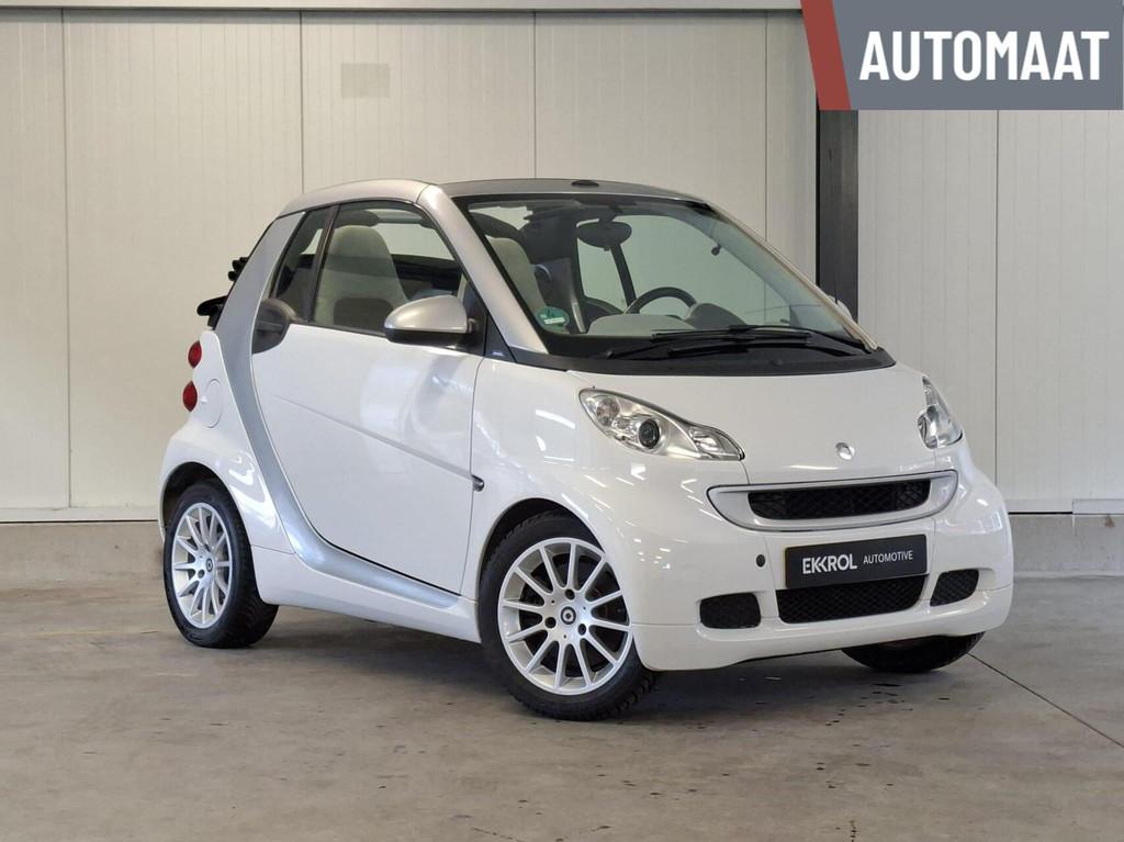 Smart fortwo cabrio 1.0 mhd Pure (Carplay / Airco / Camera), Auto's, Automaat, Euro 5, Achterwielaandrijving, Gebruikt