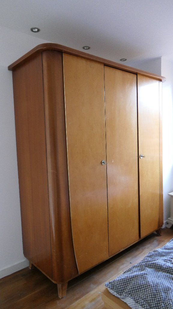 Prachtige authentieke kledingkast (demontabel), Ophalen