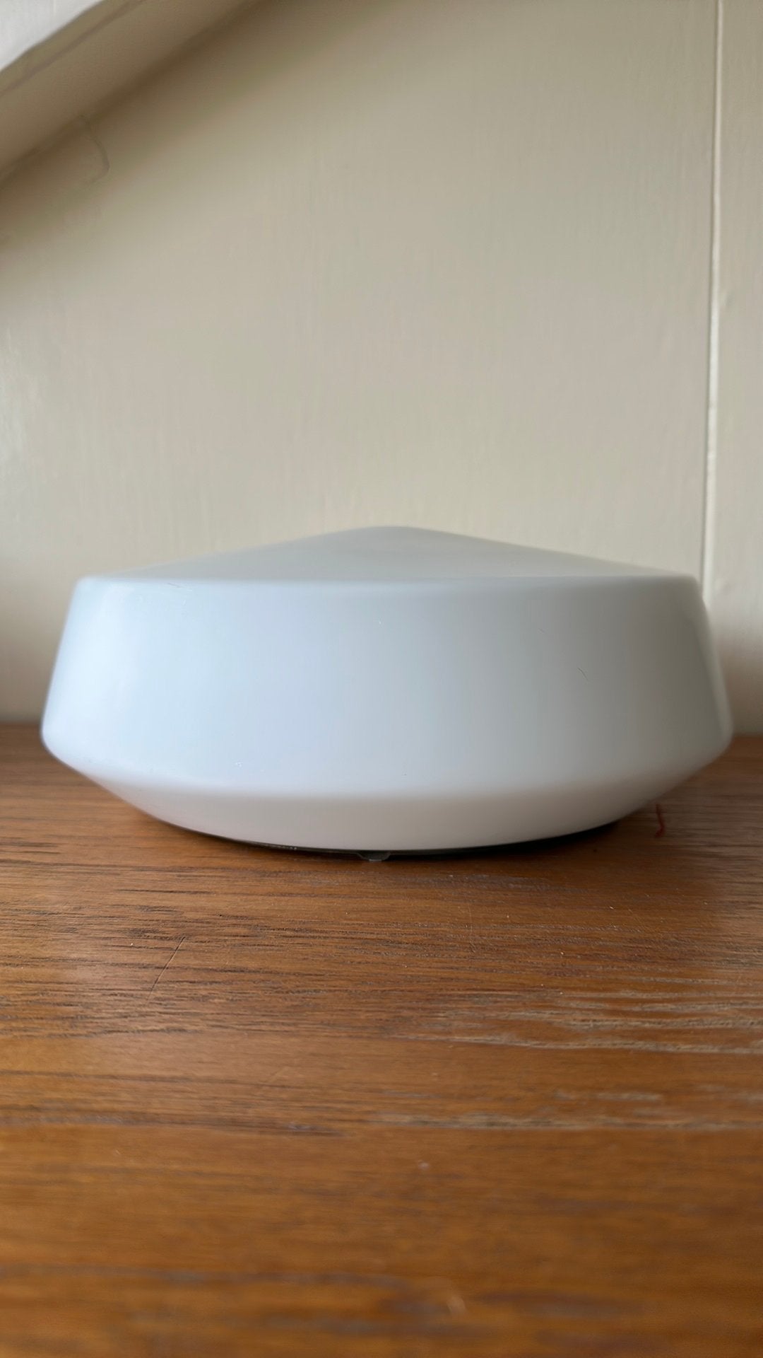 Vintage, witte melkglazen plafonnière, RZB, 25 cm, Overige fittingen, Ophalen of Verzenden, Zo goed als nieuw