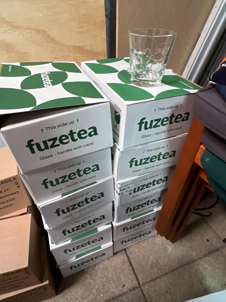 Fuze Tea Glazen en Koelers - Nieuw in Doos, Ophalen, Nieuw, Meerkleurig, Overige merken